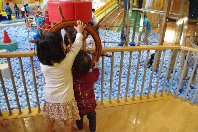 東京 雨の日でも子供と遊べる室内遊び場12選 赤ちゃん連れにも Epark Cocoyuco