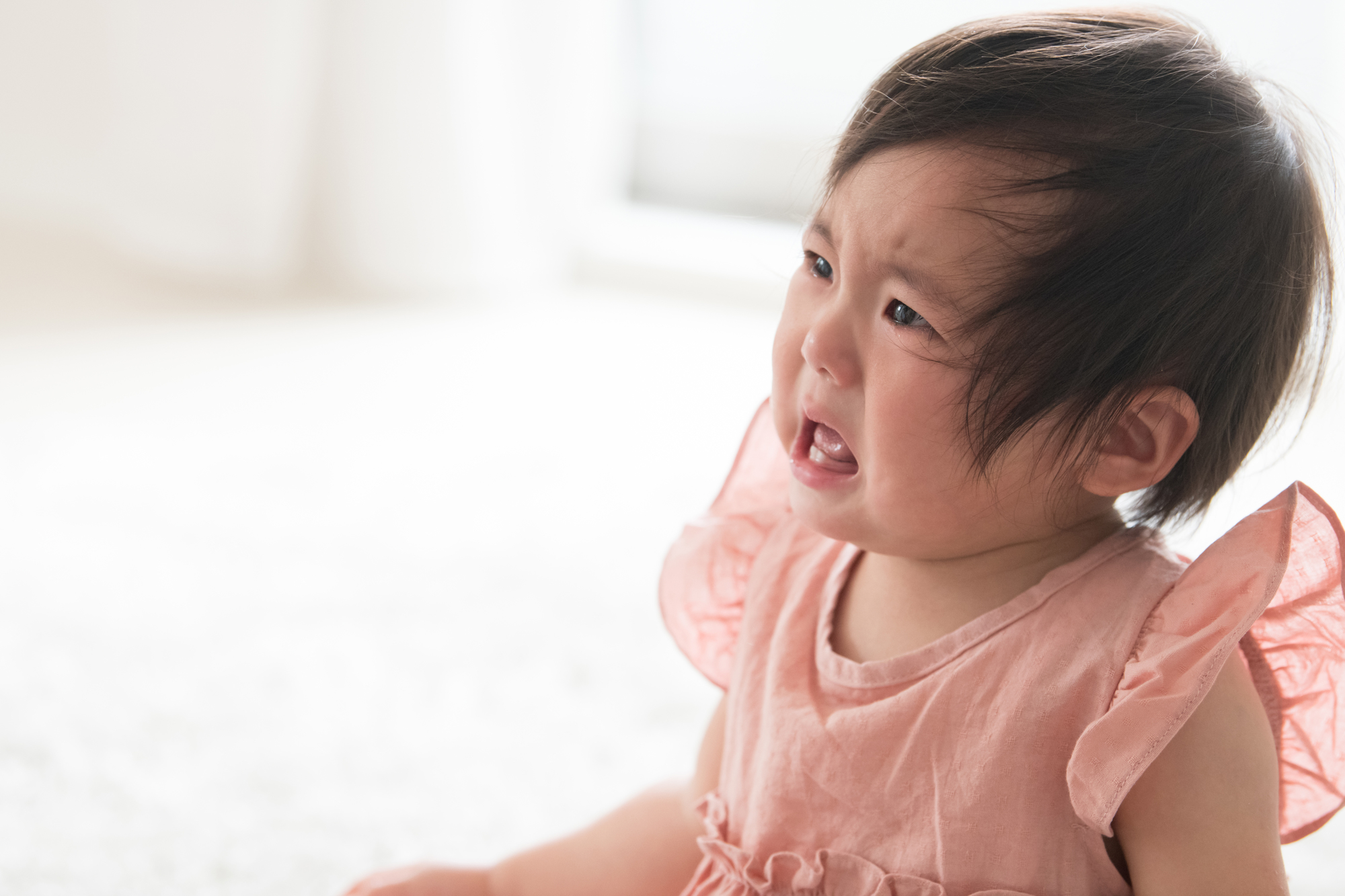 2歳児の癇癪がひどい！対応とイライラ解消法は？奇声や泣き止まないなど