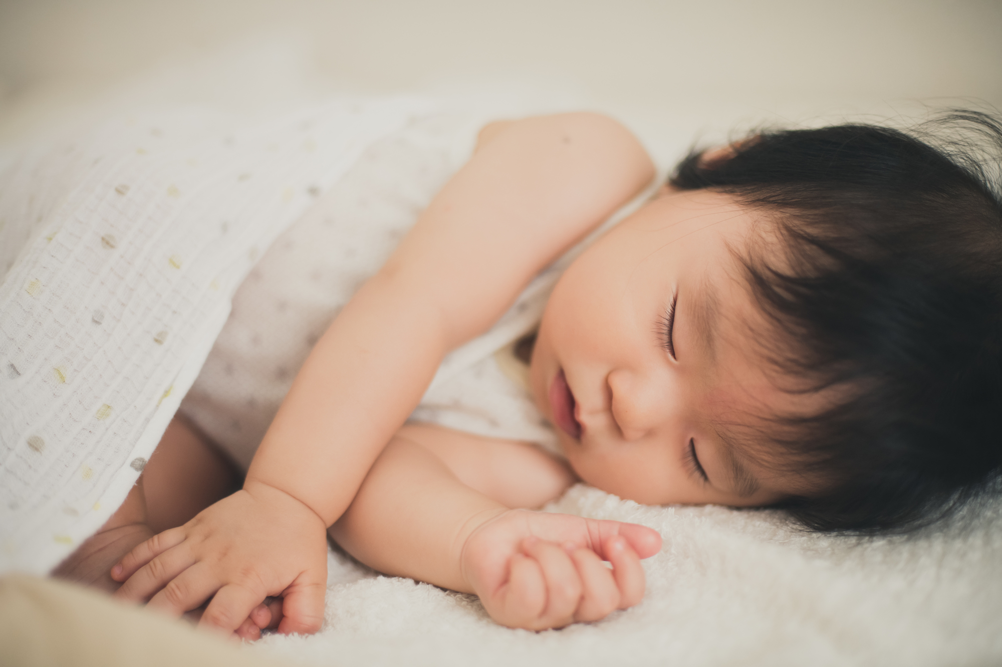 断乳後の寝かしつけの方法 泣き叫ぶ赤ちゃんにどう対応 便利グッズも Kosodate Life 子育てライフ