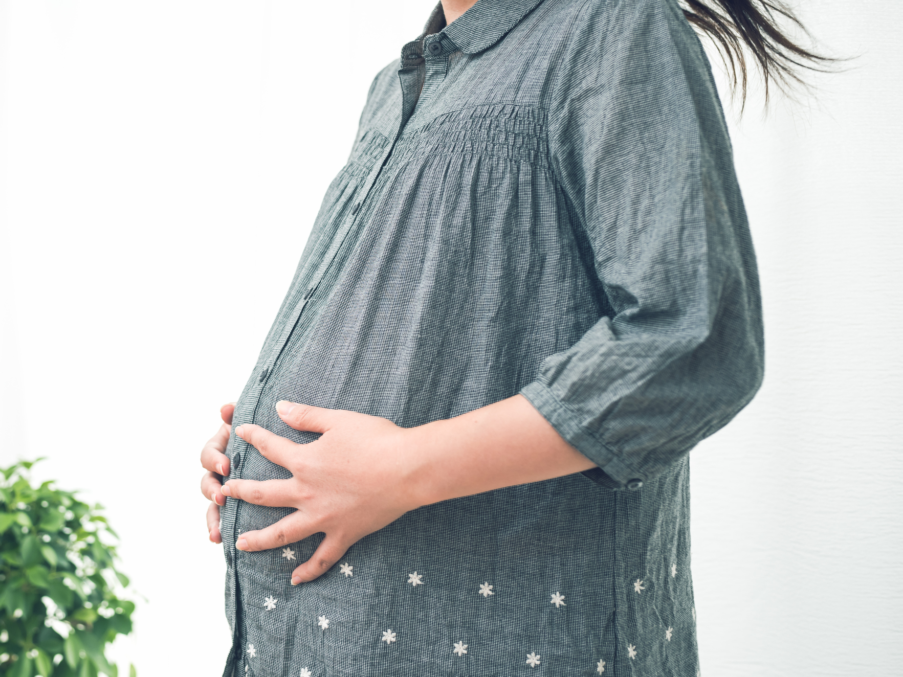 臨月に下痢に 陣痛の兆候 赤ちゃんへの影響は 腹痛も 医師監修 Kosodate Life 子育てライフ