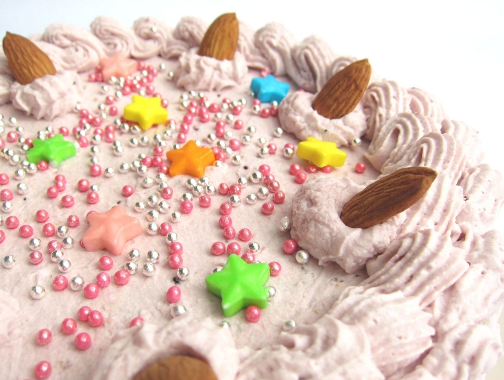 ケーキの可愛いデコレーションのやり方が知りたい 簡単デコやコツも Kosodate Life 子育てライフ