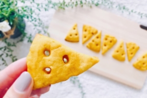 【ポリ袋レシピ】超簡単！かぼちゃクッキーレシピ♡可愛いチーズ型でSNS映え♡