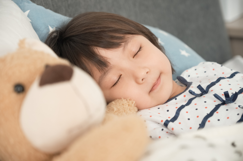 １歳 2歳 子どもの寝かしつけのコツ 寝ない原因 や 成功体験談 保育士監修 Kosodate Life 子育てライフ