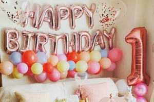 【1歳誕生日】飾り付けはダイソー＆セリアで♡100均グッズが超カワイイ！