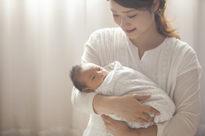 新生児　授乳時間