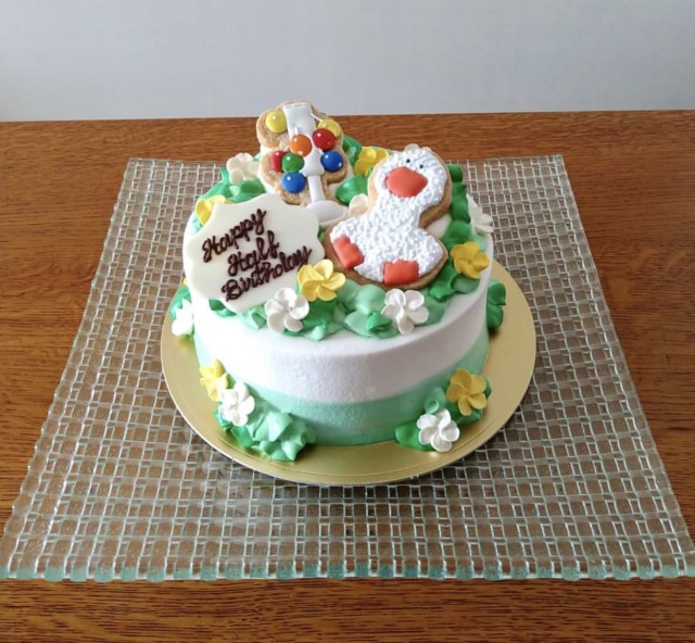 chuokushinmaimomさんのハーフバースデーケーキアイデア