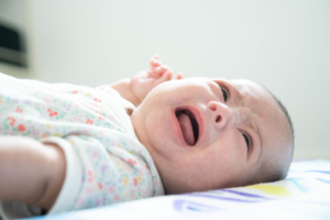 生後2か月の赤ちゃん「ママがいないと泣く」どうすれば？