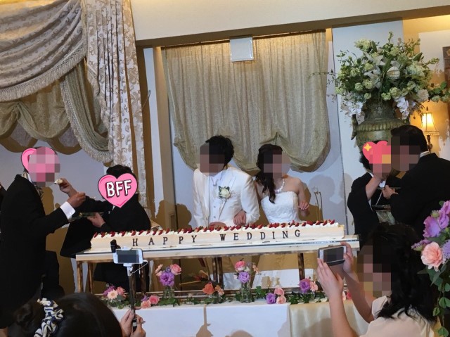 mochiko419さんの結婚式写真　ファーストバイト