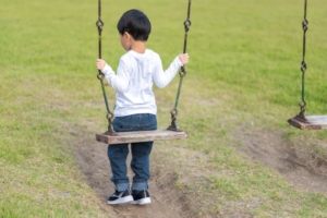 4歳・5歳児が友達とうまく遊べない…発達障害の可能性は？親ができる対応例も