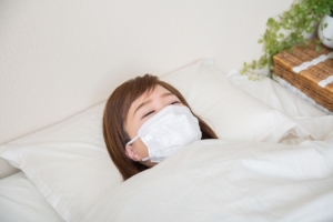 【医師が解説！】休日になると風邪になりやすい理由。予防はできる？