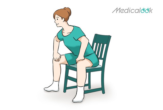なぜ 仰向けで寝ると足が痺れる 坐骨神経痛 かも 病院は何科 Medicalook メディカルック