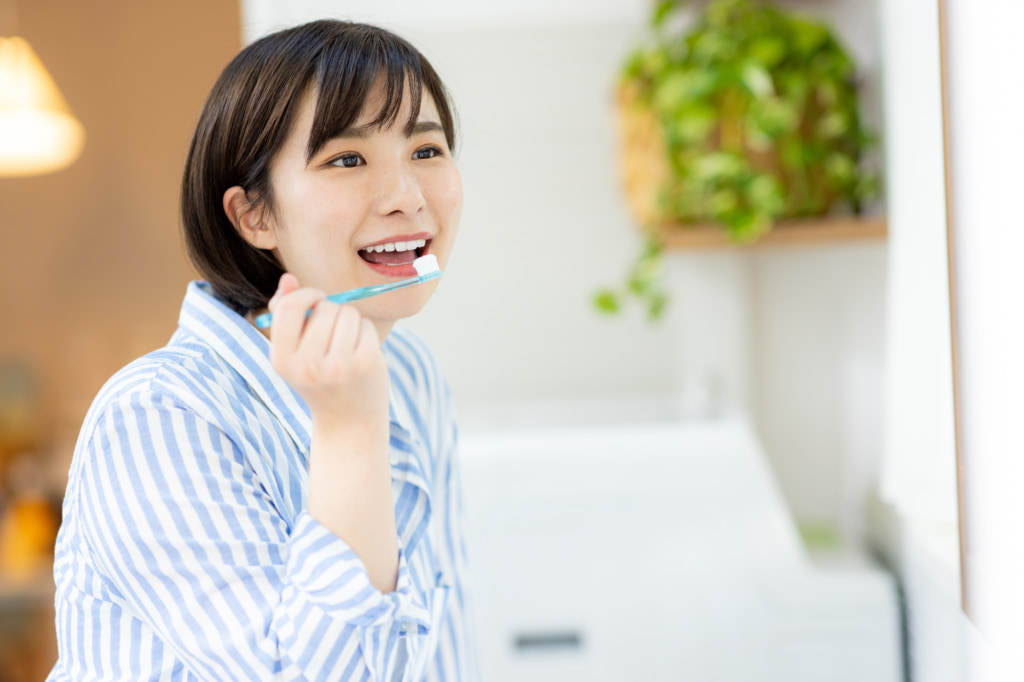 ホワイトニング歯磨き粉は危険なの？市販品で注意すべき成分は？