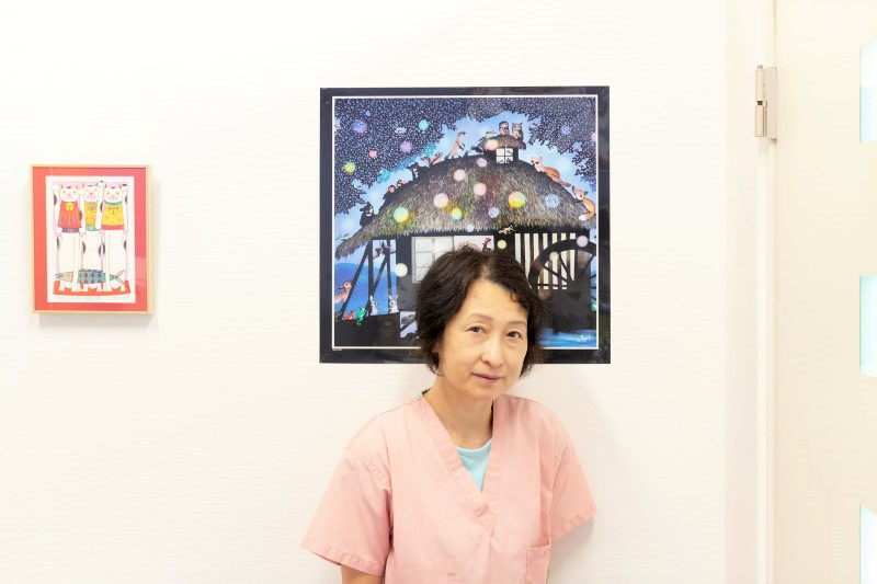 院長 ／ 藤原 知佳