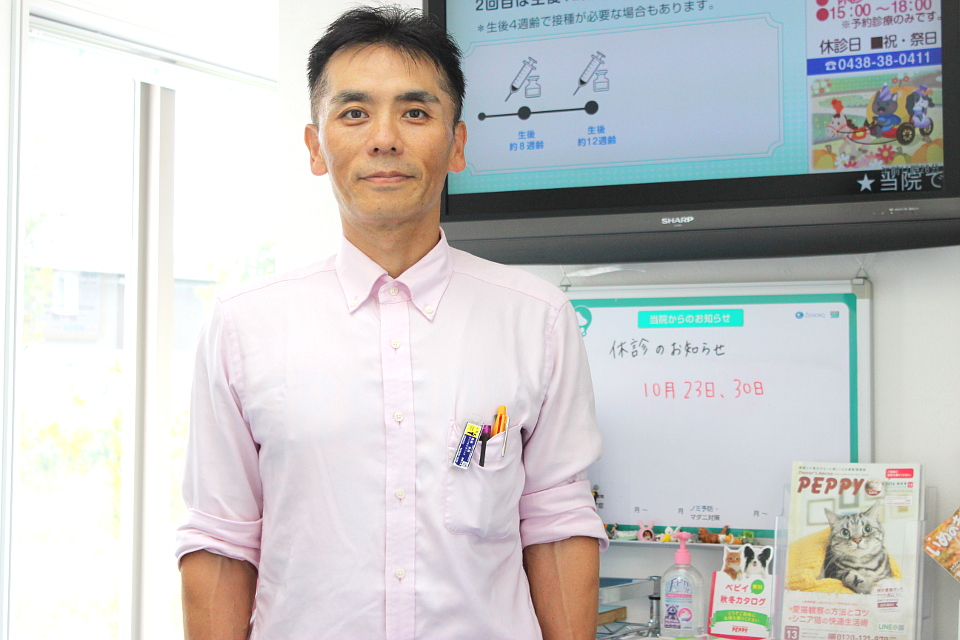 院長 ／ 佐藤 英典