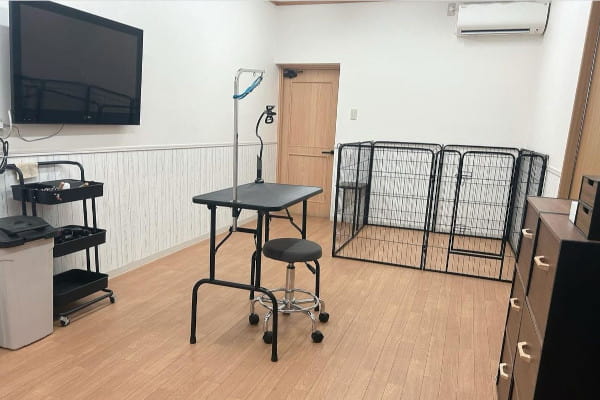 DOG SALON Pomuru_2